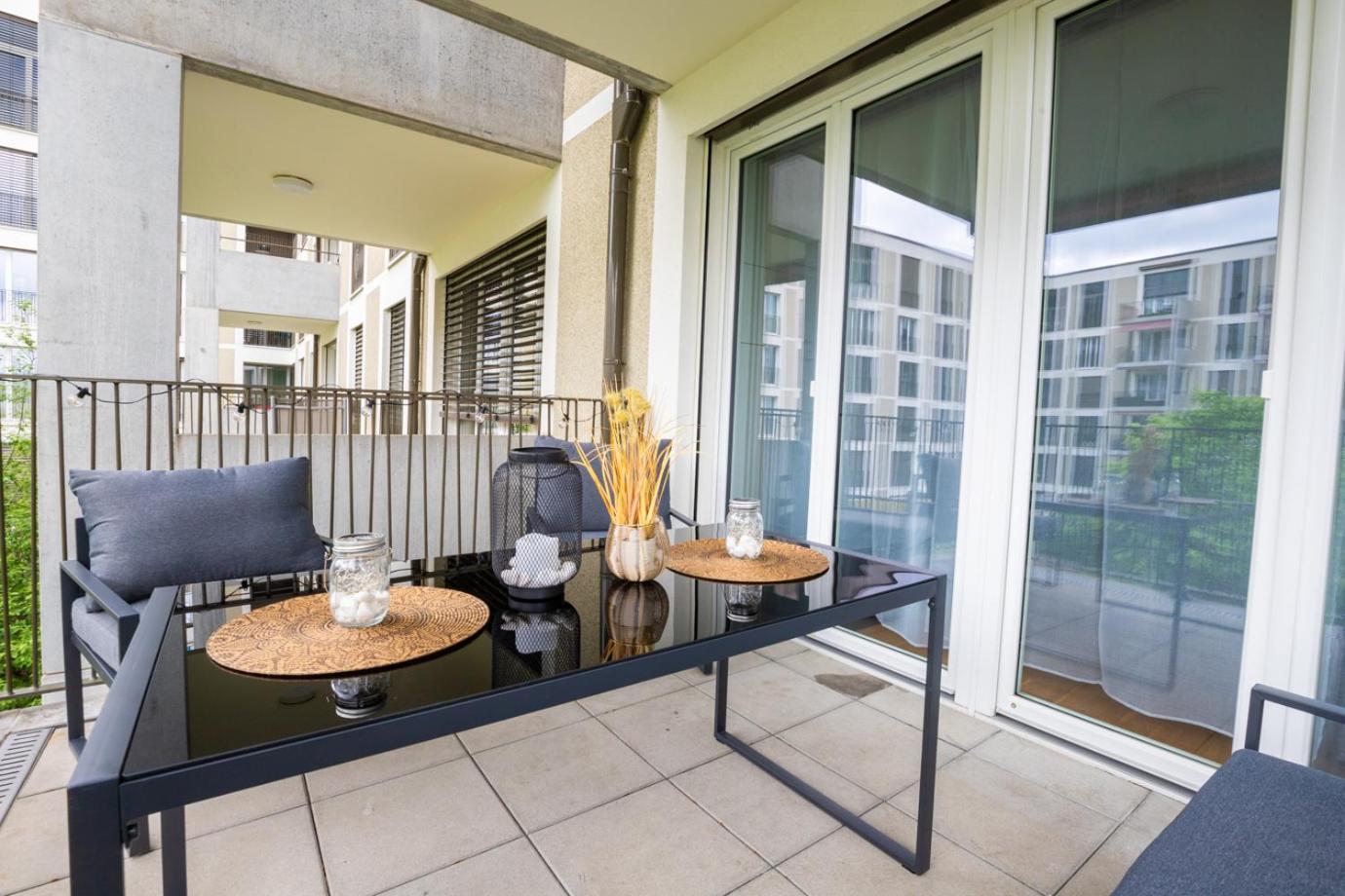 Special Einstein Iiv Apartment, Messe Kleinbasel 10-Star Extérieur photo